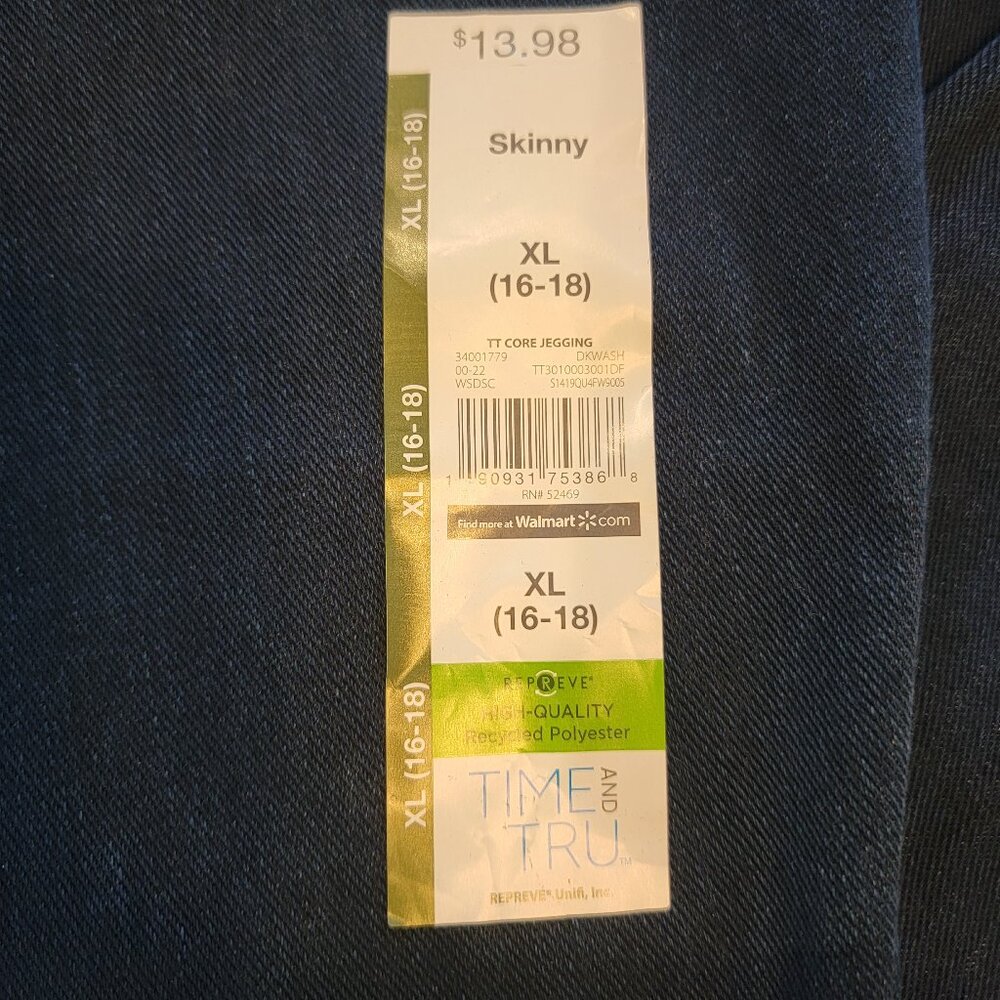 Time & Tru  Skinny Fit High Rise Stretch Fitted Denim Jeggings - Picture 2 of 9